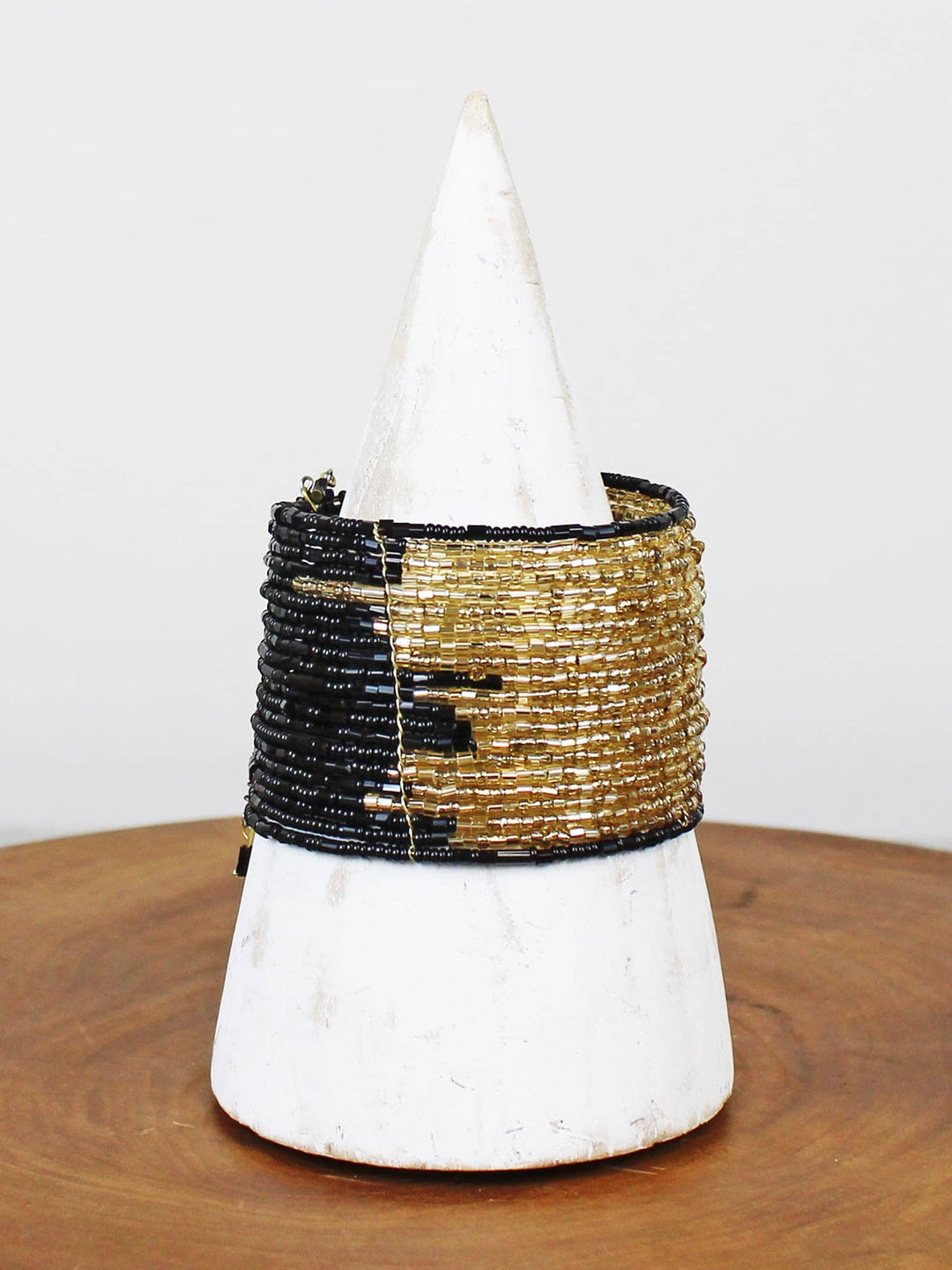 KH6506G METALLIC BEADED CUFF