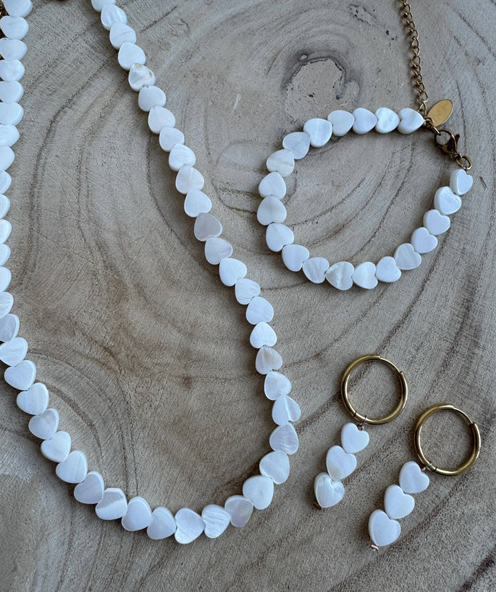 Amora Shell Heart Earrings