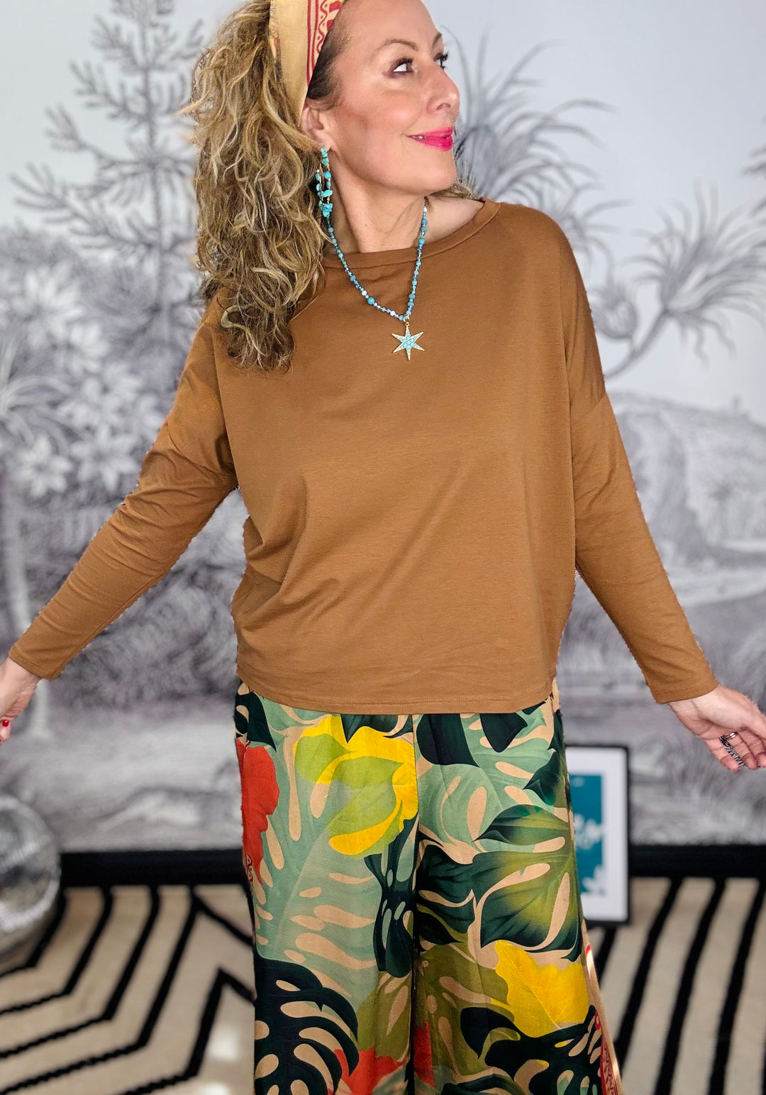 May Loose long sleeve Top in Tobacco