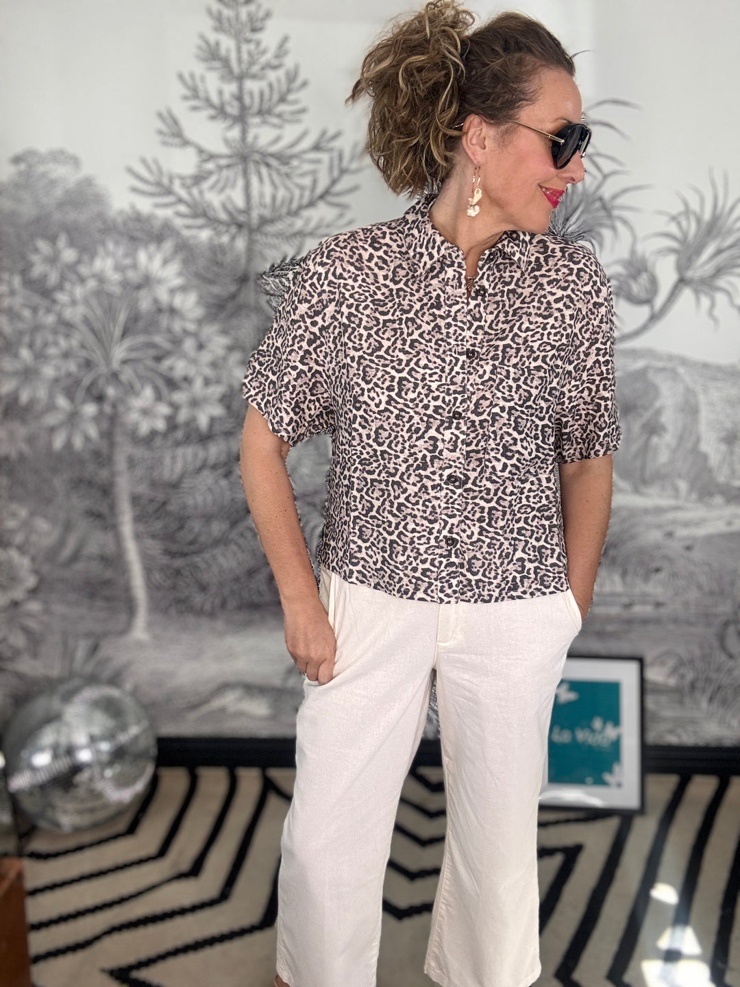 Nora Blouse In Leopard Print Linen