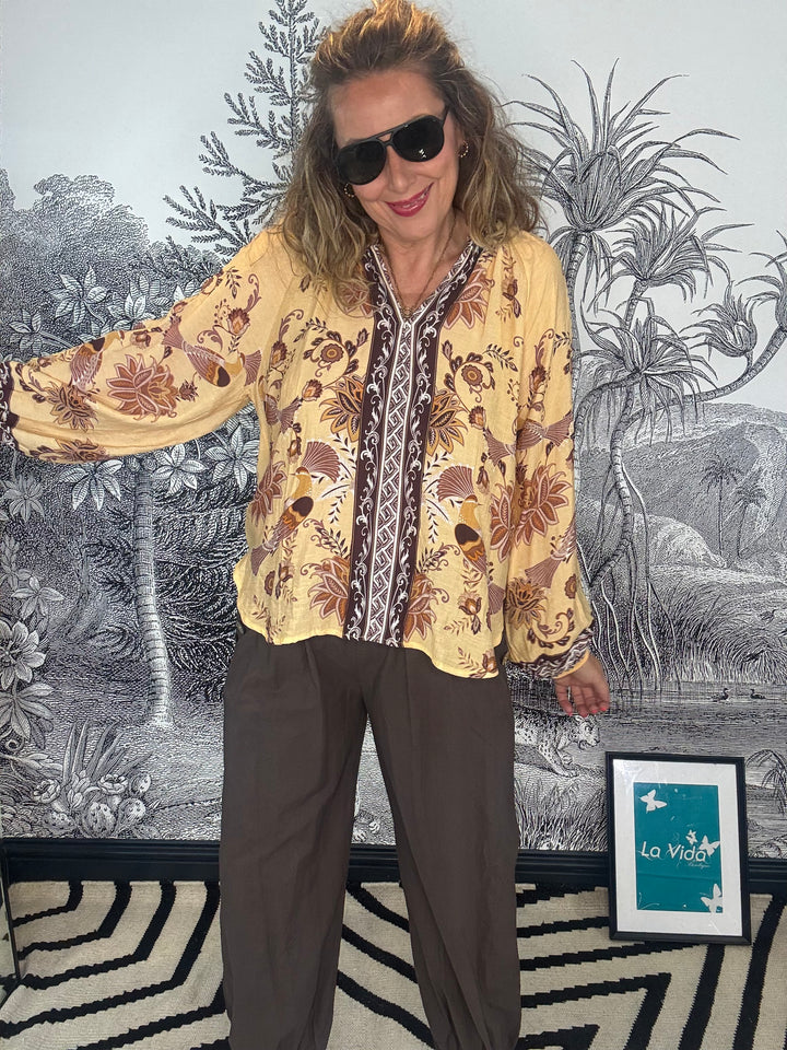 Guinea blouse